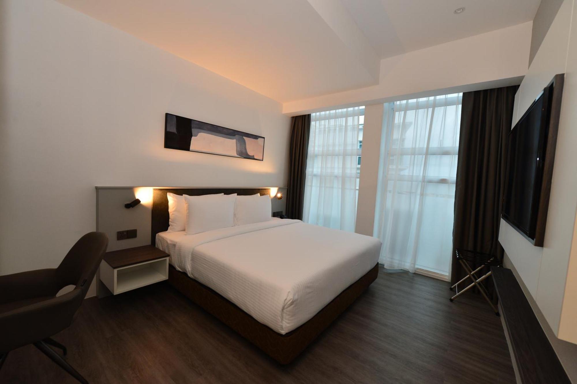 Rume Hotel Кучинг Екстериор снимка