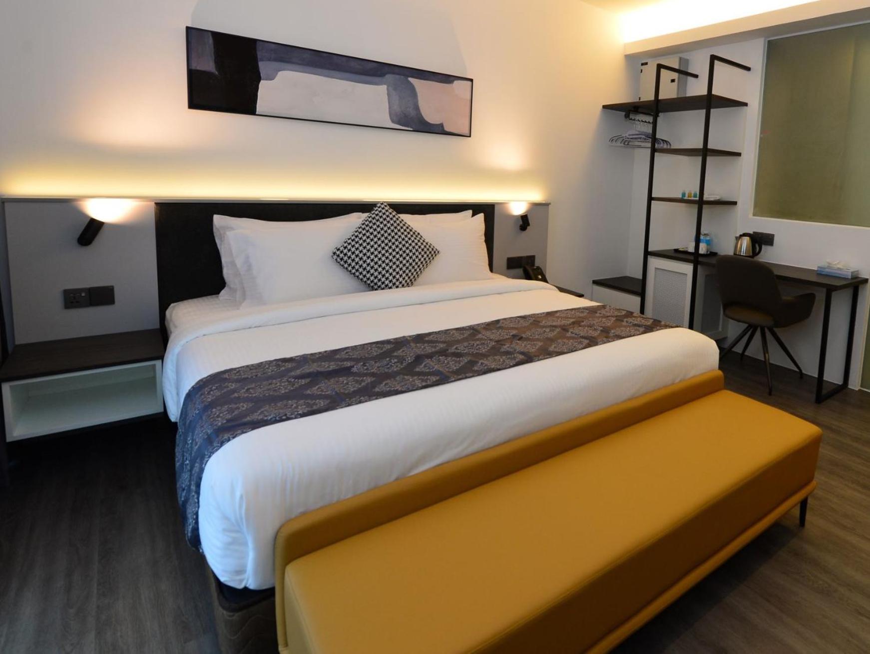Rume Hotel Кучинг Екстериор снимка